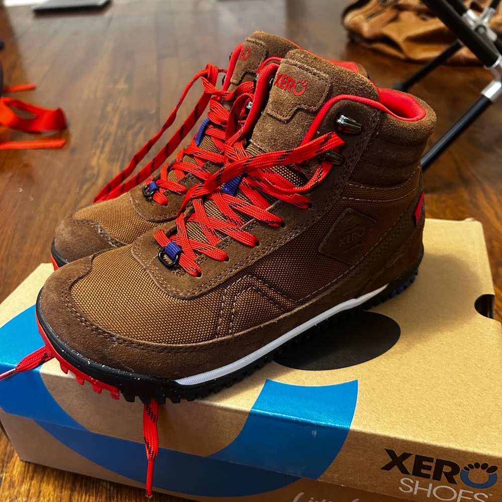 Xero Shoes Women's Brown Lace Up Boots Ridgeway boot